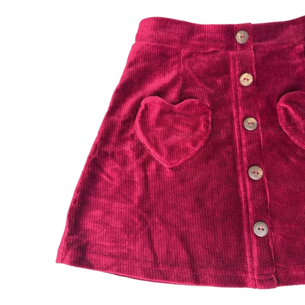 Shosho Girls Corduroy Skirt Size 6/6X Burgundy Red Heart Pockets Button Front - Picture 2 of 6